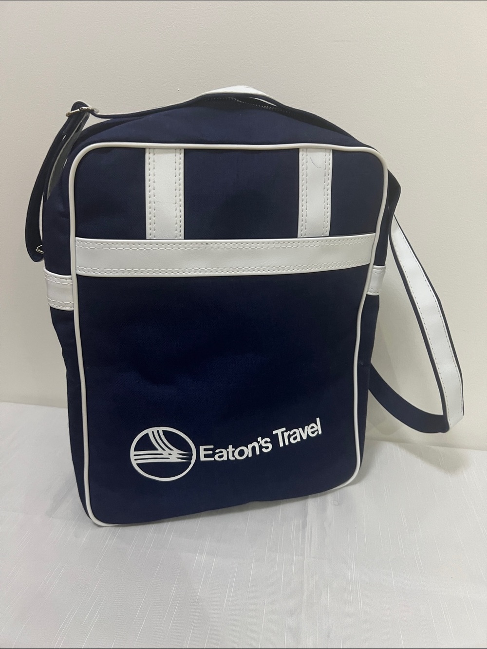 Vintage EATON’S Navy Blue White Canvas Travel Shoulder Bag